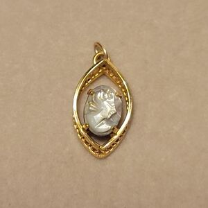 Gold-tone Abalone Shell Style Cameo Pendant Filigree Border .5" Dainty